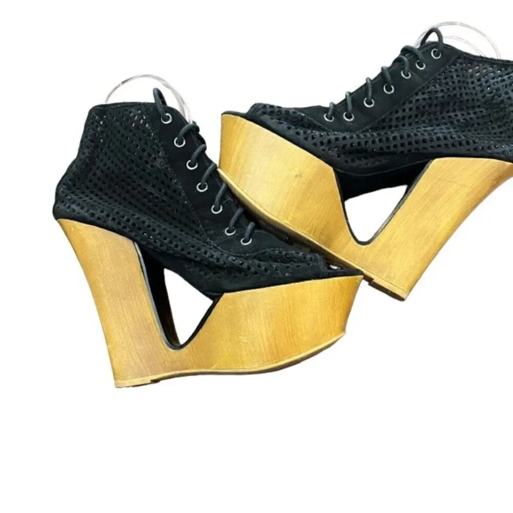 Rouge Helium Super Platform with Cutout Heel, Laced, Perforated Upper Size‎ 9